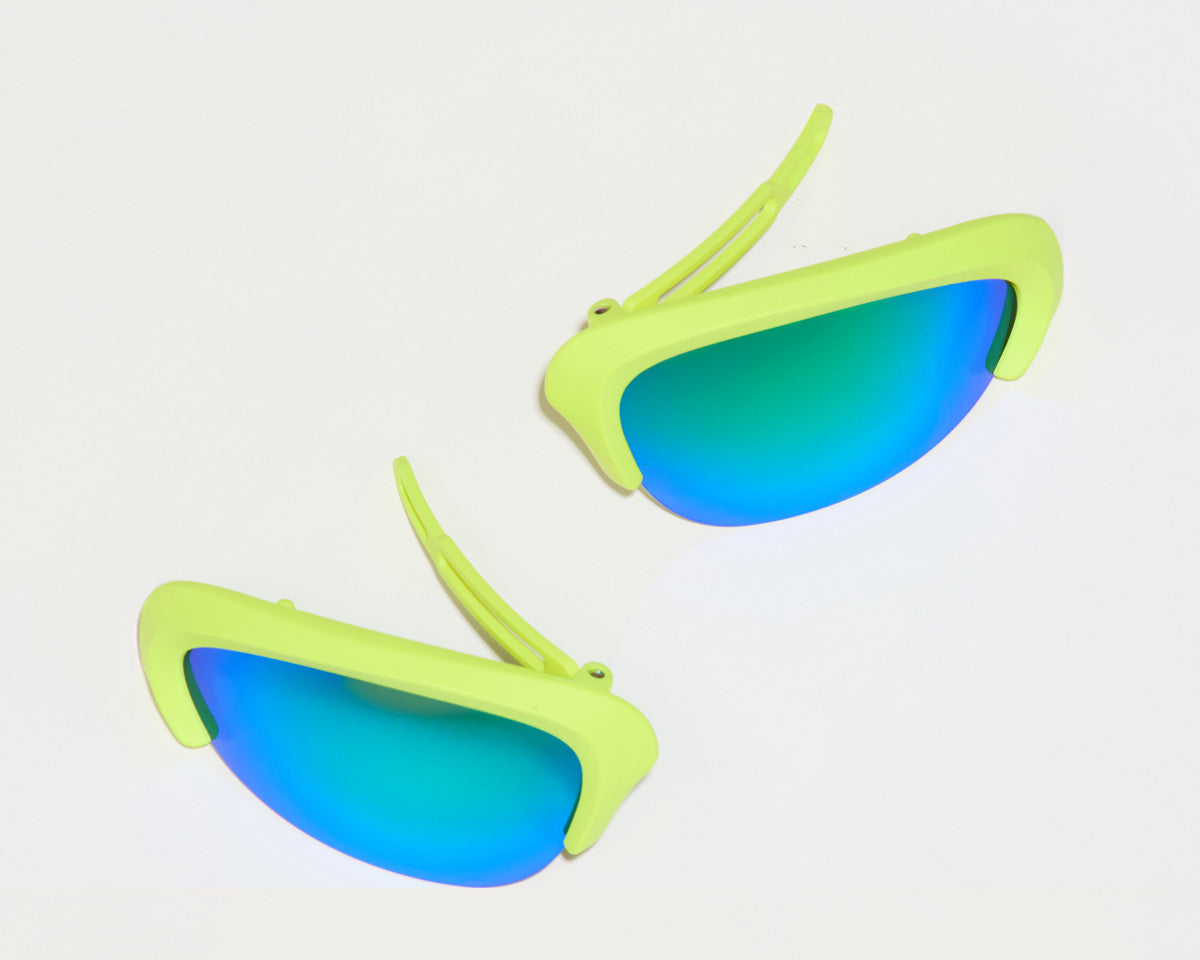UV CLIPS - TOXIC WASTE